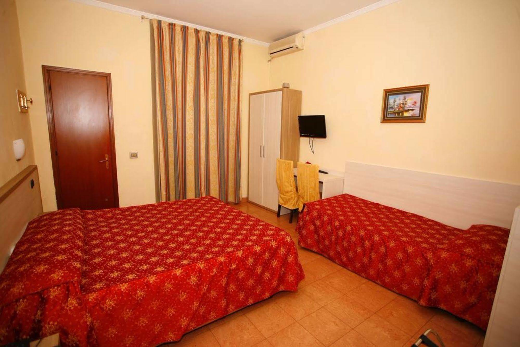 Hotel Adler Μιλάνο Εξωτερικό φωτογραφία